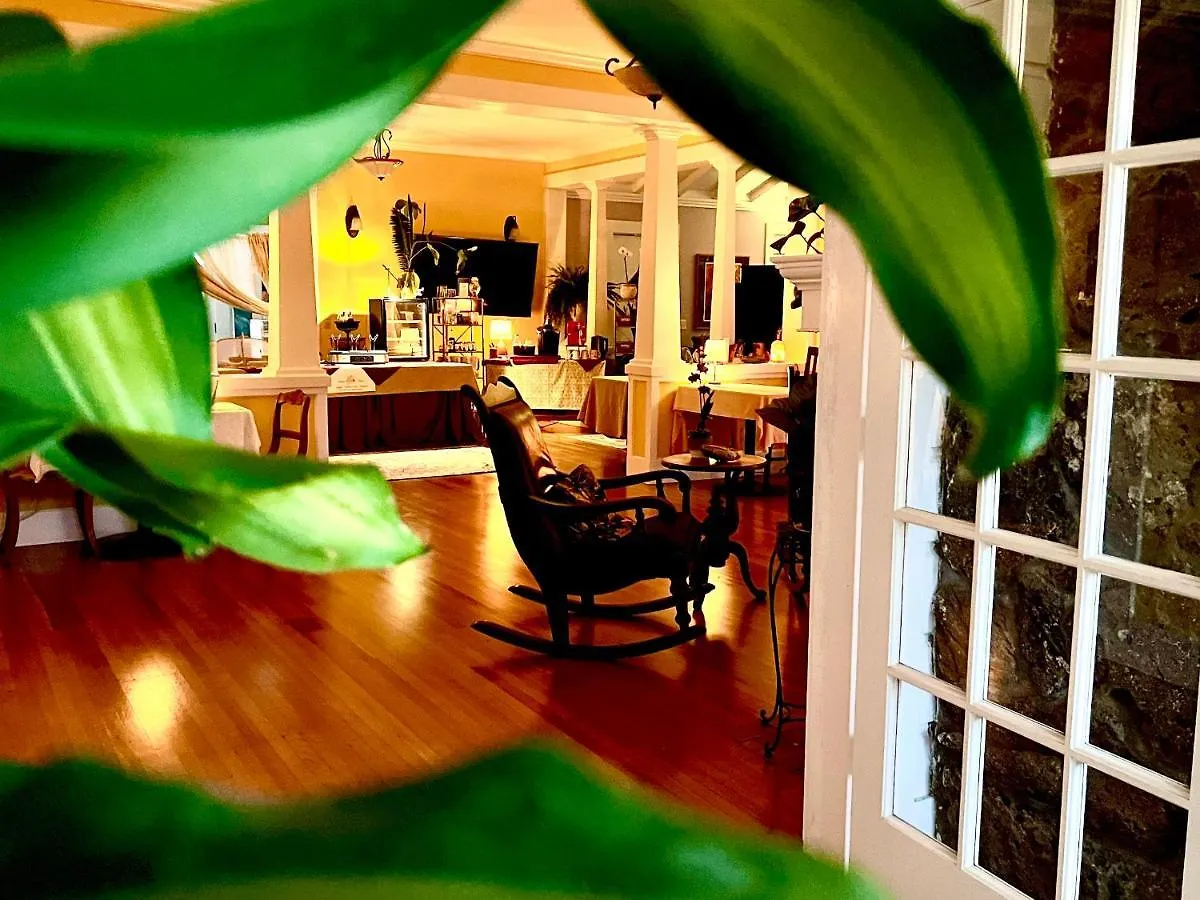 Guest Suites At Aloha Boutique Vegan B&B Inn - Alcohol-Free & Smoke-Free Hawi Frühstückspension